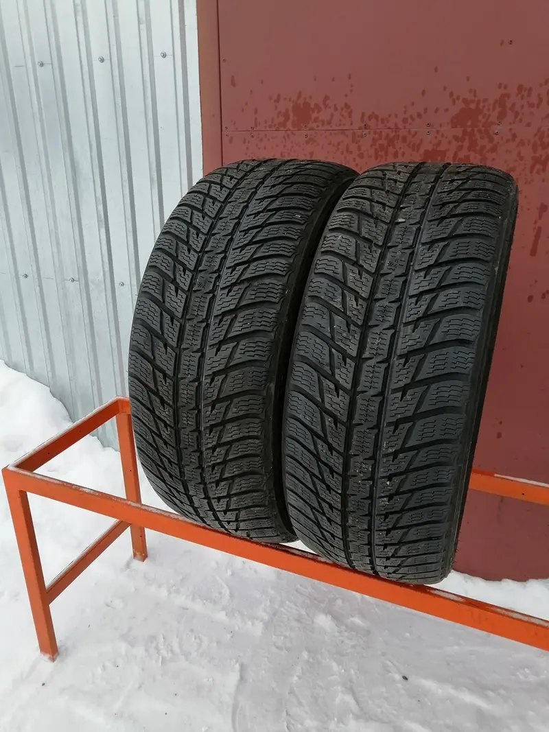 Пара б/у шин 235/50 R18 Nokian WR SUV 3