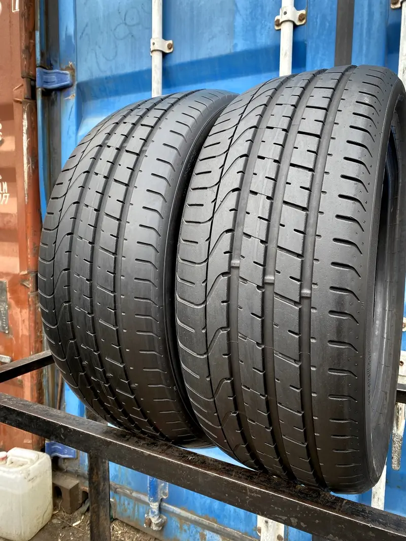 Пара б/у шин 235/50 R18 Pirelli P Zero