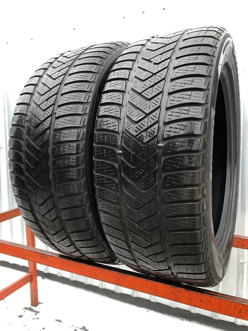 Пара б/у шин 235/50 R18 Pirelli Winter Sottozero 3