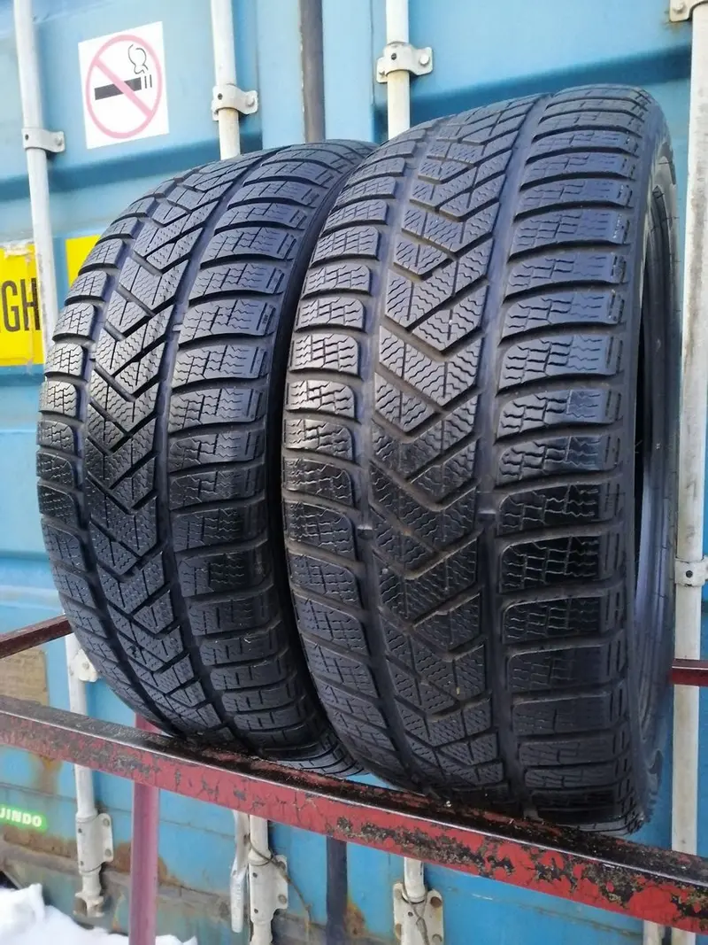 Пара б/у шин 235/50 R18 Pirelli Winter Sottozero 3, фото 1