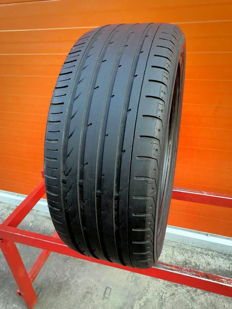 Б/у шина 235/50 R18 Yokohama Advan Sport V103