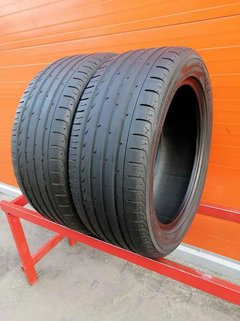 Пара б/у шин 235/50 R18 Yokohama Advan Sport V103