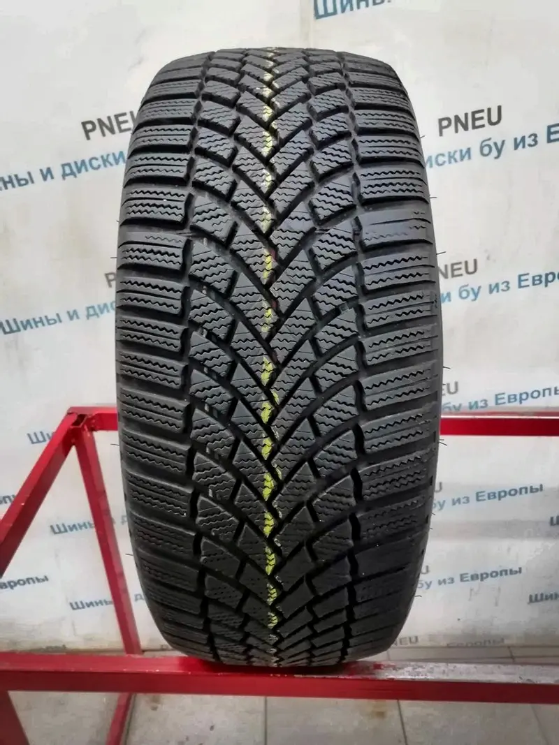 Б/у шина 235/50 R19 Bridgestone Blizzak LM-005