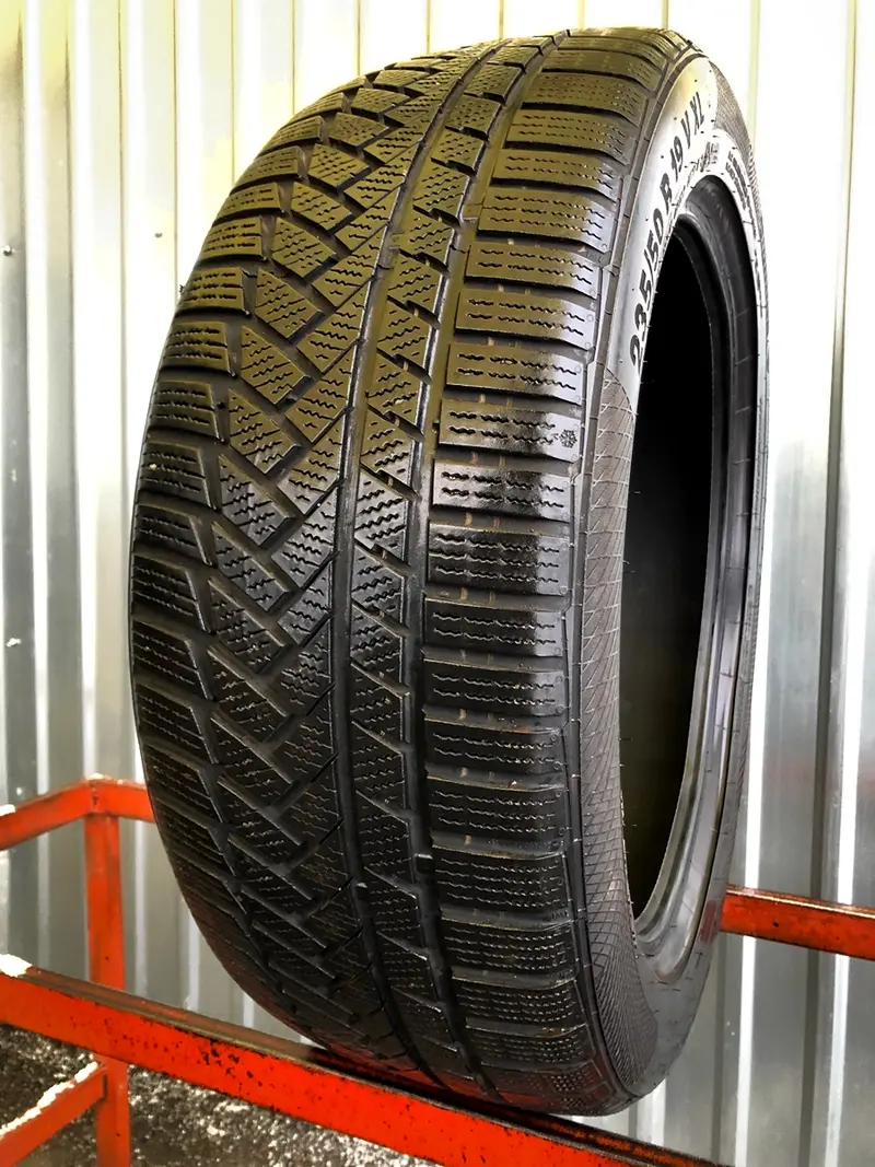 Б/у шина 235/50 R19 Continental ContiWinterContact TS 850 P