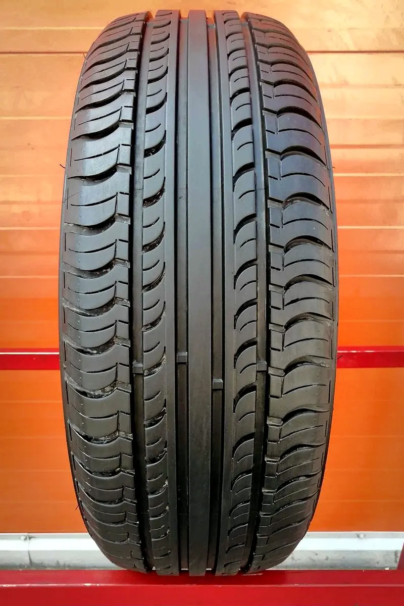 Б/у шина 235/50 R19 Hankook Optimo K415