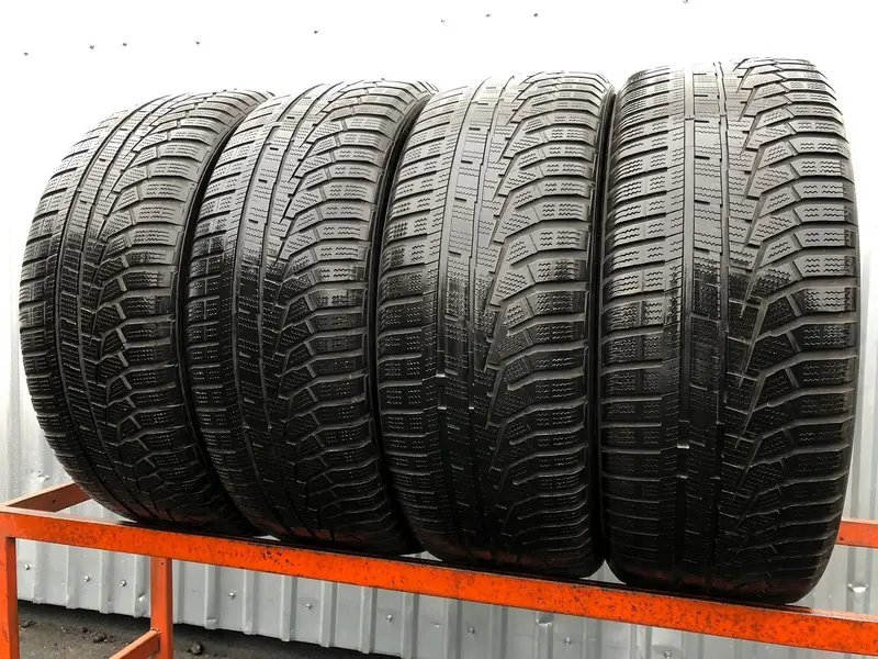 Комплект б/у шин 235/50 R19 Hankook Winter I Cept Evo2 W320 SUV