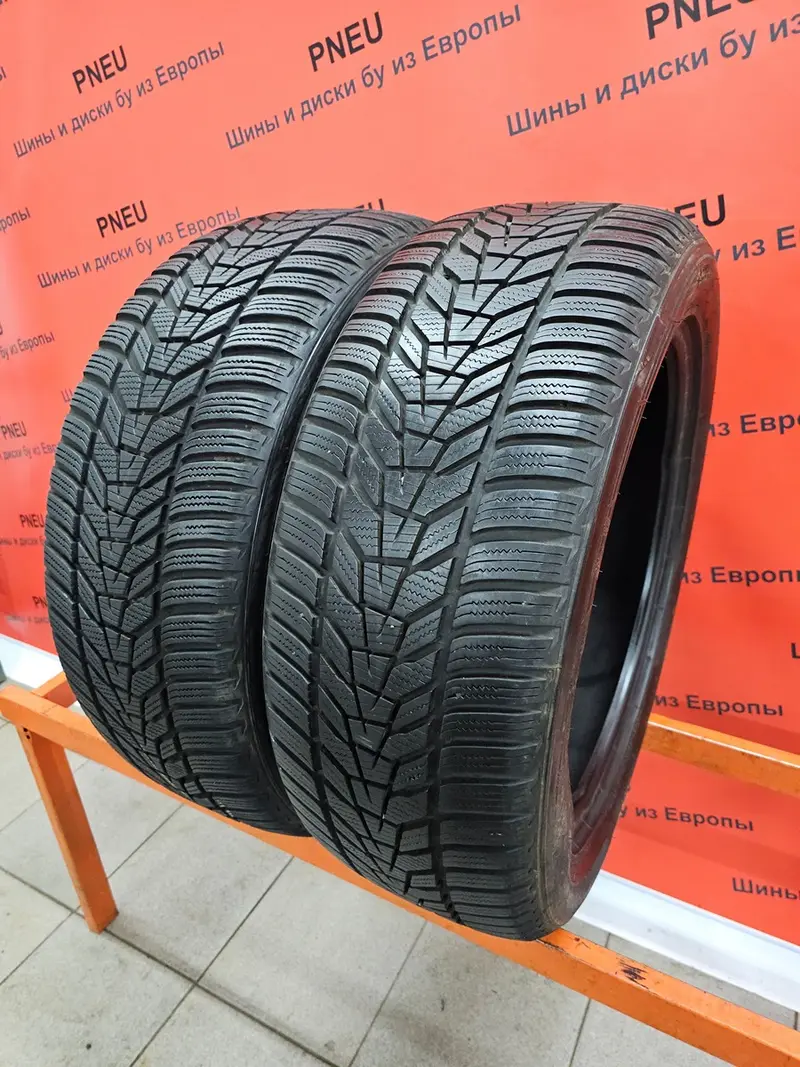 Пара б/у шин 235/50 R19 Hankook Winter I cept Evo3 W330