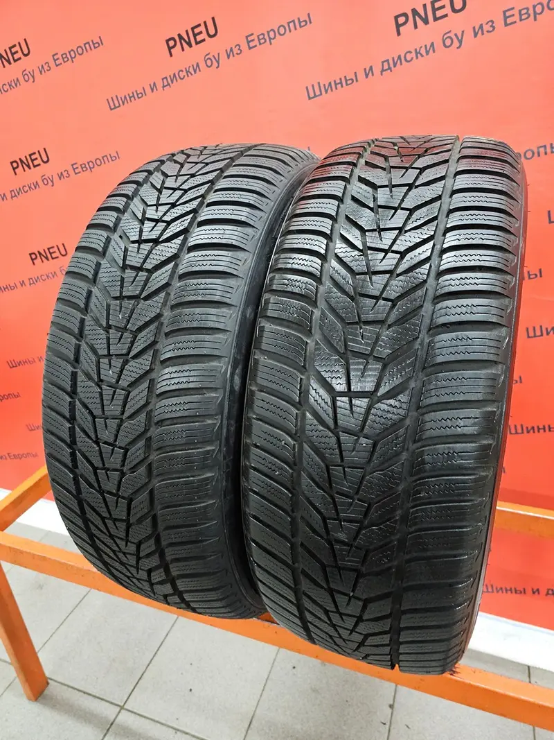 Пара б/у шин 235/50 R19 Hankook Winter I cept Evo3 W330