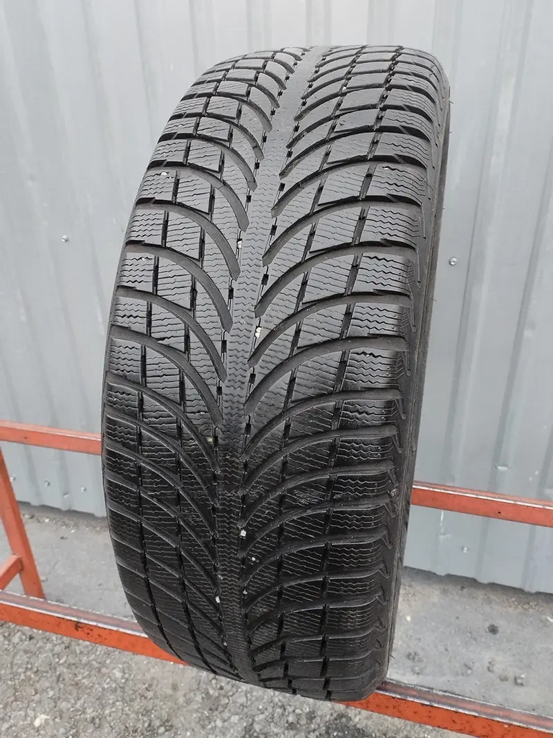 Б/у шина 235/50 R19 Michelin Latitude Alpin LA2