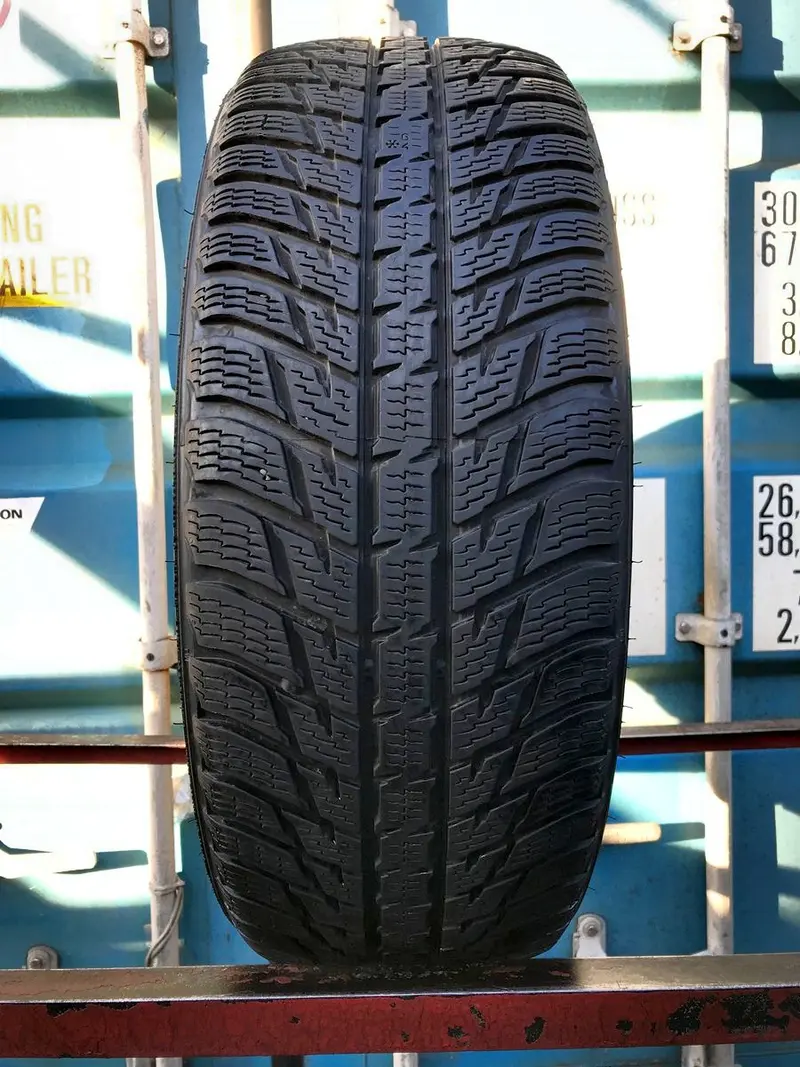 Б/у шина 235/50 R19 Nokian WR SUV 3