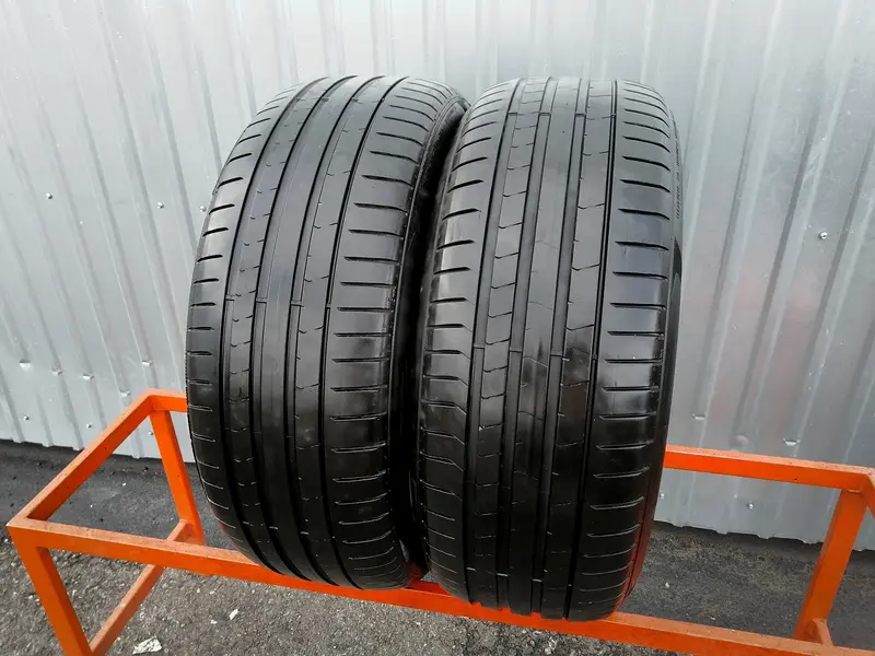 Пара б/у шин 235/50 R19 Pirelli P Zero PZ4, фото 1
