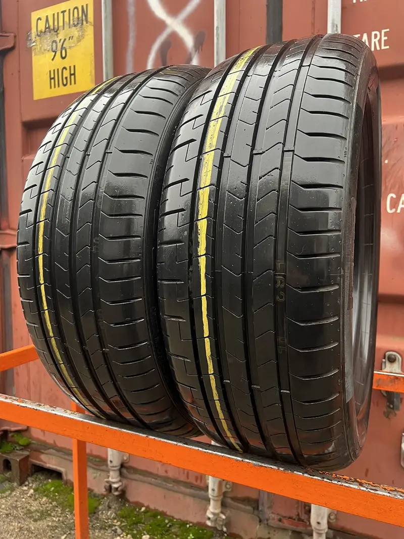 Пара б/у шин 235/50 R19 Pirelli P Zero PZ4, фото 1