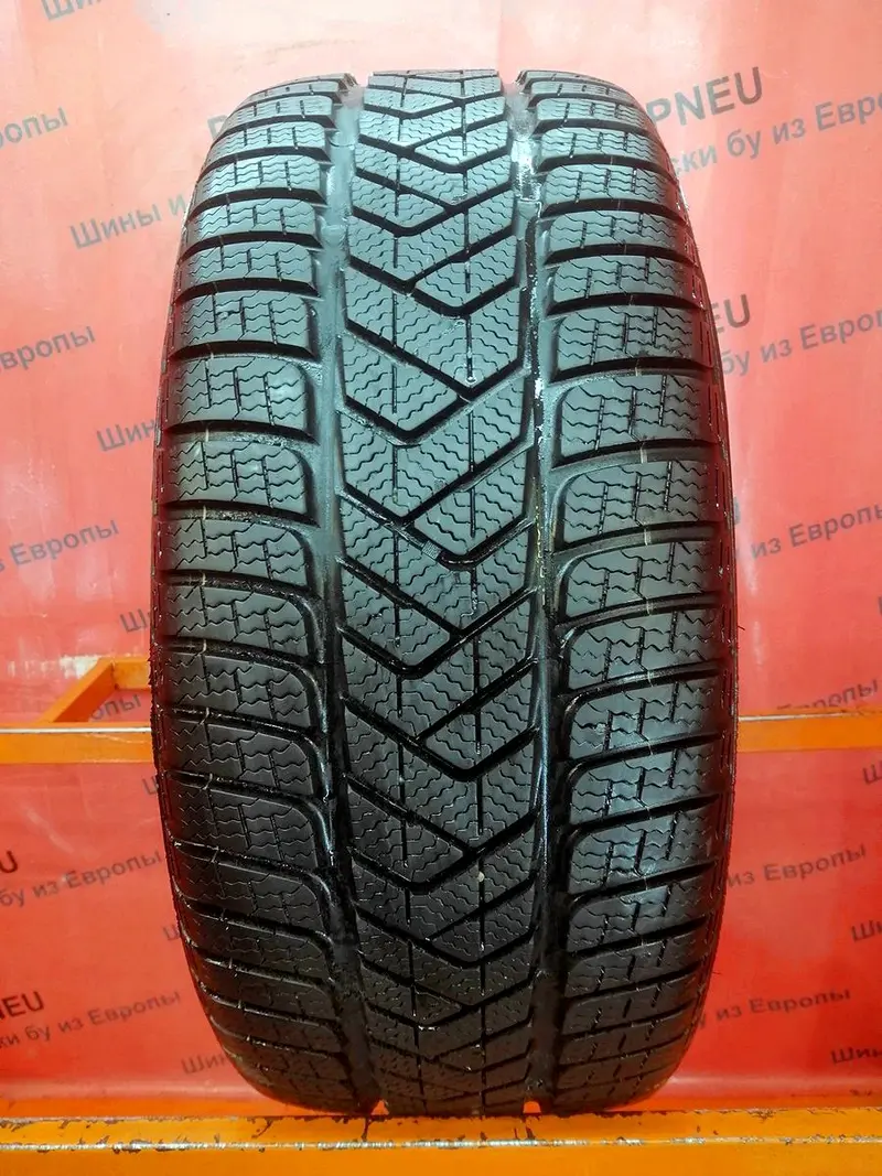 Б/у шина 235/50 R19 Pirelli Winter Sottozero 3