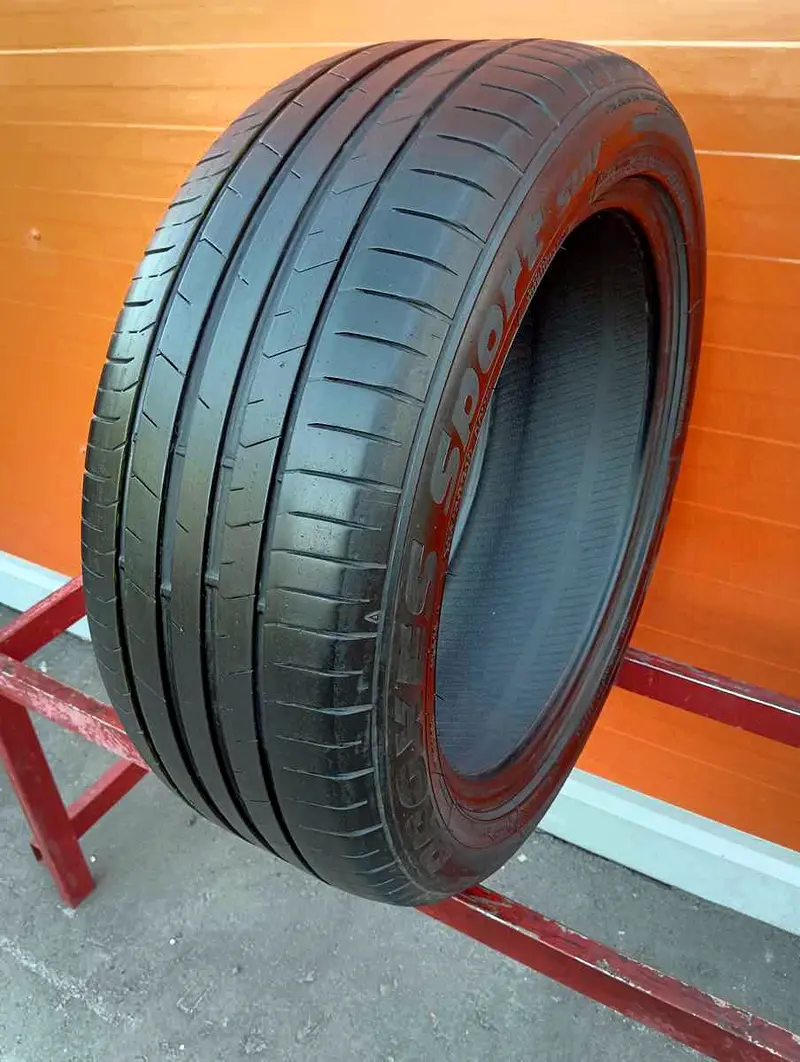 Б/у шина 235/50 R19 Toyo Proxes T1 Sport SUV