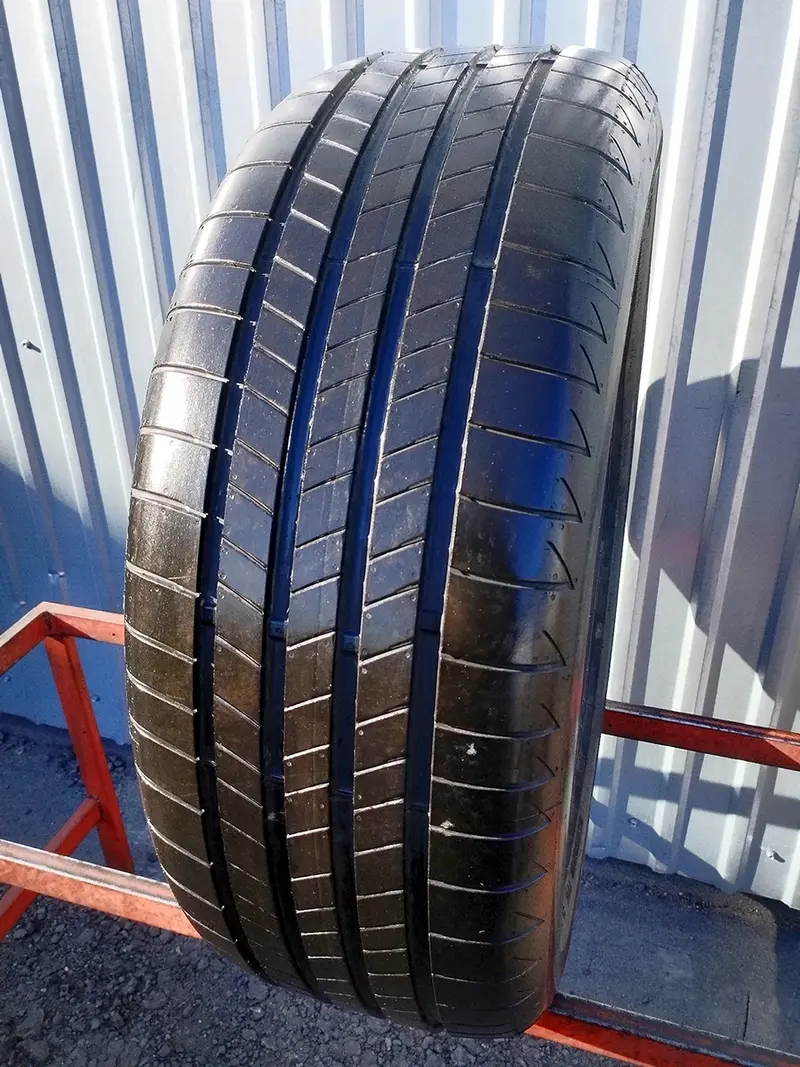 Б/у шина 235/50 R20 Bridgestone Turanza Eco, фото 1