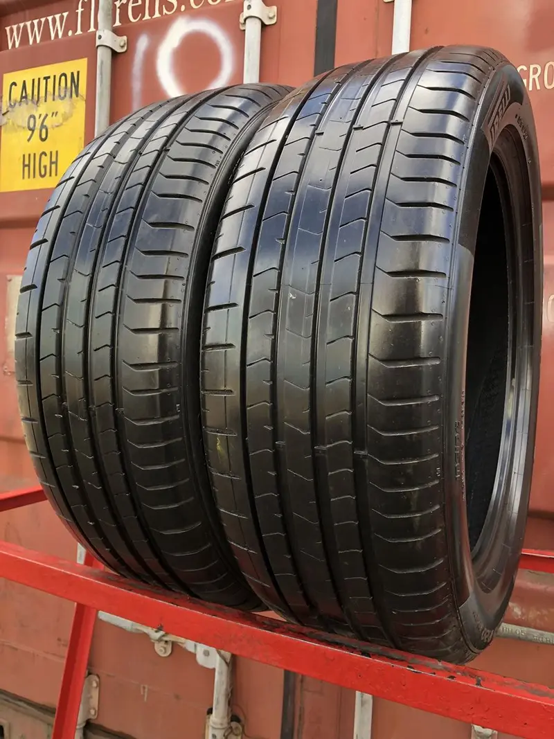 Пара б/у шин 235/50 R20 Pirelli P Zero PZ4, фото 1