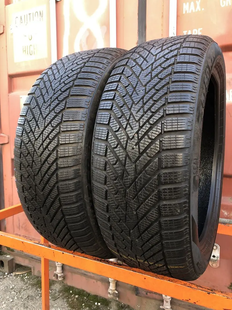 Пара б/у шин 235/50 R20 Pirelli Scorpion Winter 2