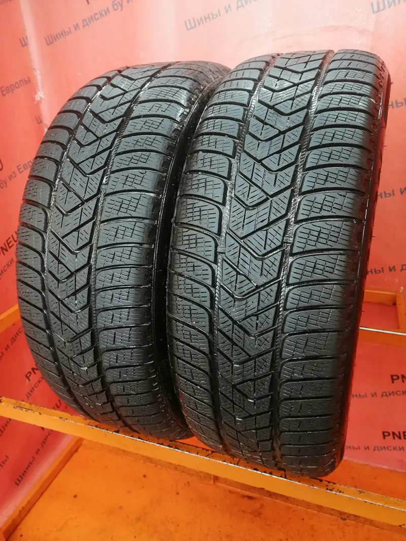 Пара б/у шин 235/50 R20 Pirelli Scorpion Winter