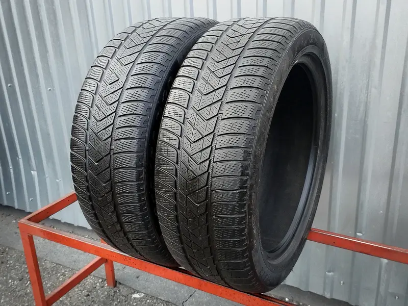 Пара б/у шин 235/50 R20 Pirelli Scorpion Winter