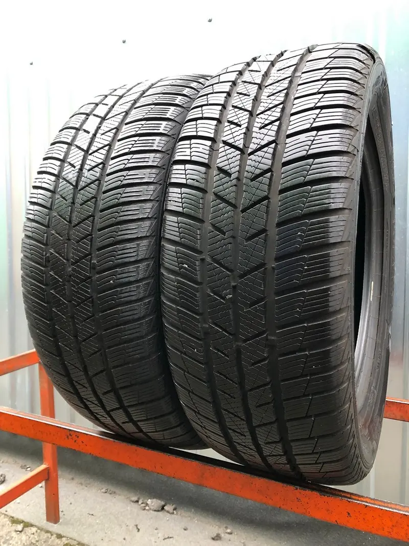 Пара б/у шин 235/55 R17 Barum Polaris 5