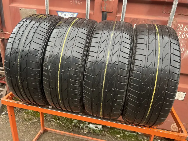 Комплект б/у шин 235/55 R17 Bridgestone Dueler H/P Sport