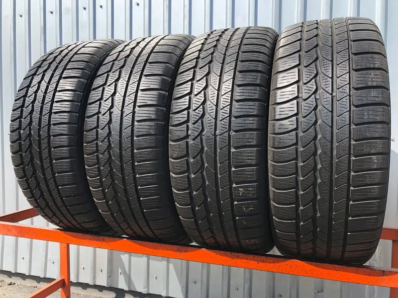 Комплект б/у шин 235/55 R17 Continental Conti4х4WinterContact