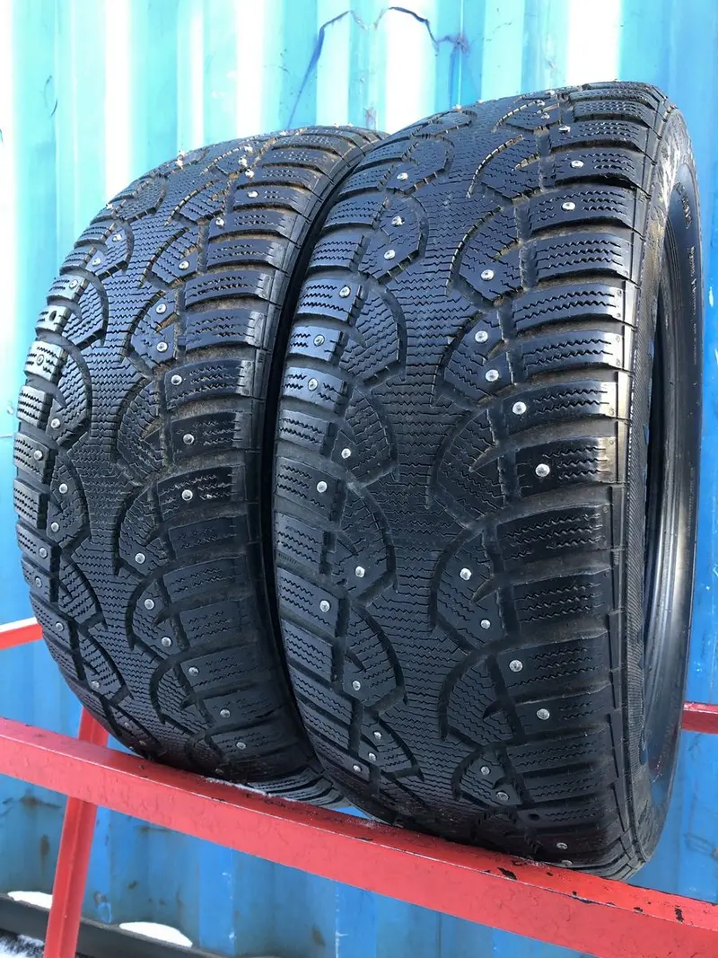 Пара б/у шин 235/55 R17 Continental Conti4x4IceContact, фото 1
