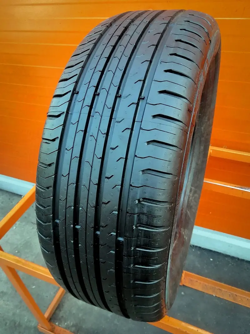 Б/у шина 235/55 R17 Continental ContiEcoContact 5