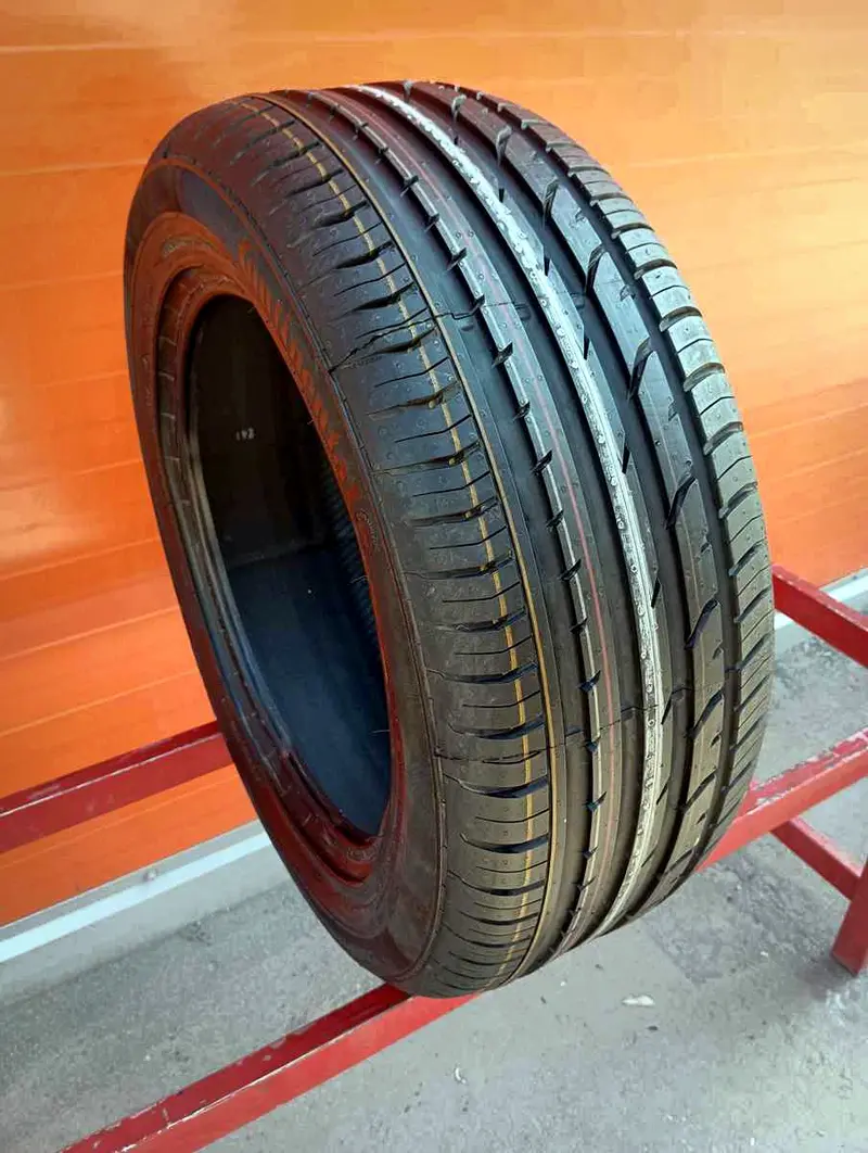Б/у шина 235/55 R17 Continental ContiPremiumContact 2