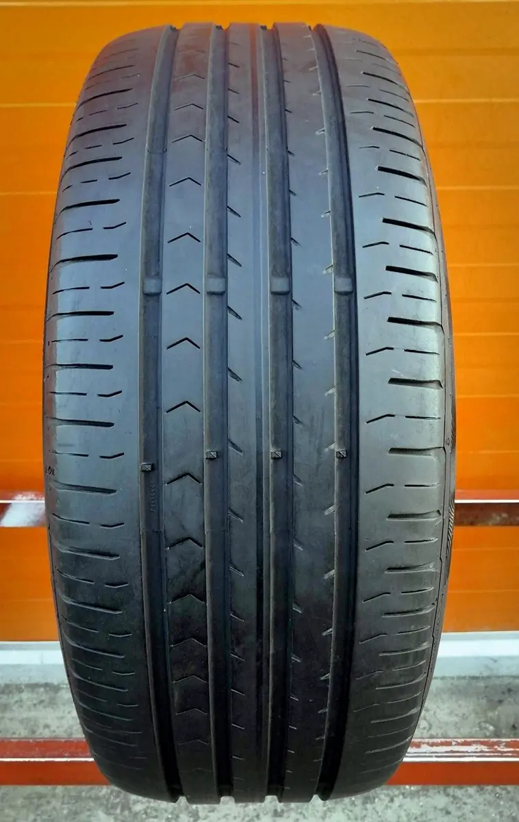 Б/у шина 235/55 R17 Continental ContiPremiumContact 5