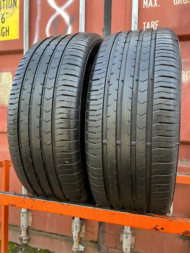 Пара б/у шин 235/55 R17 Continental ContiPremiumContact 5