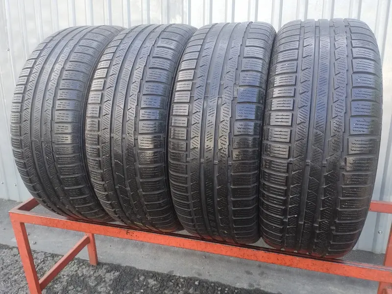 Комплект б/у шин 235/55 R17 Continental ContiWinterContact TS 810 Sport