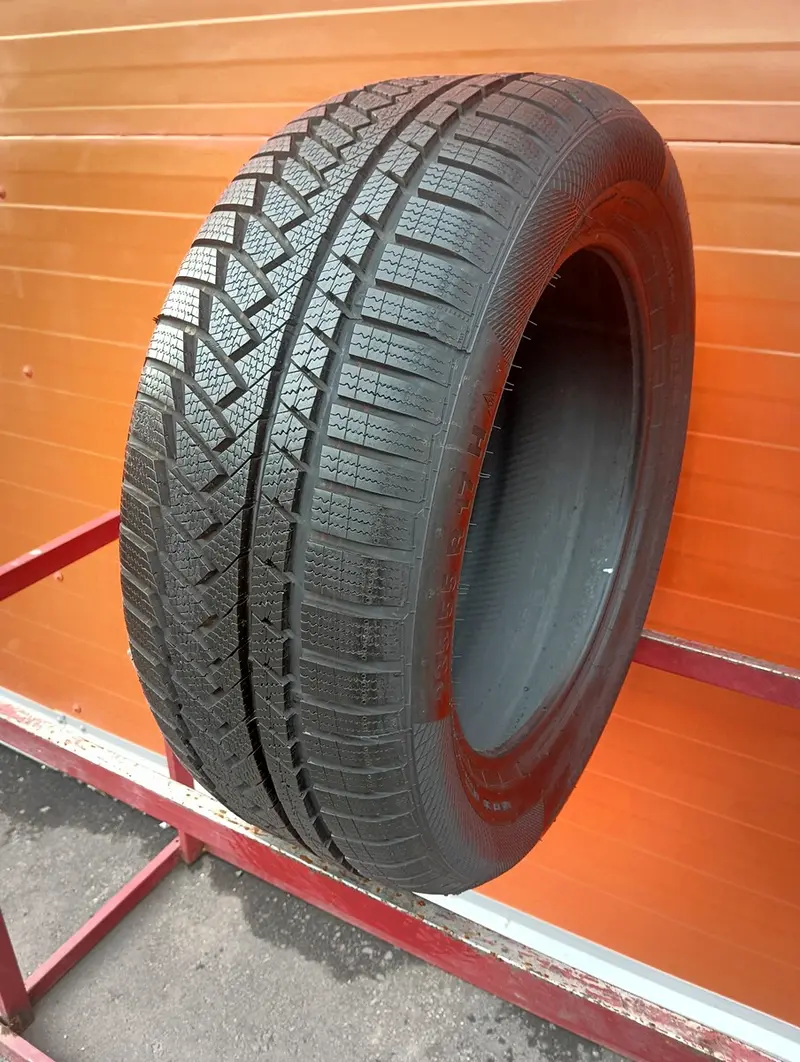 Б/у шина 235/55 R17 Continental ContiWinterContact TS 850 P