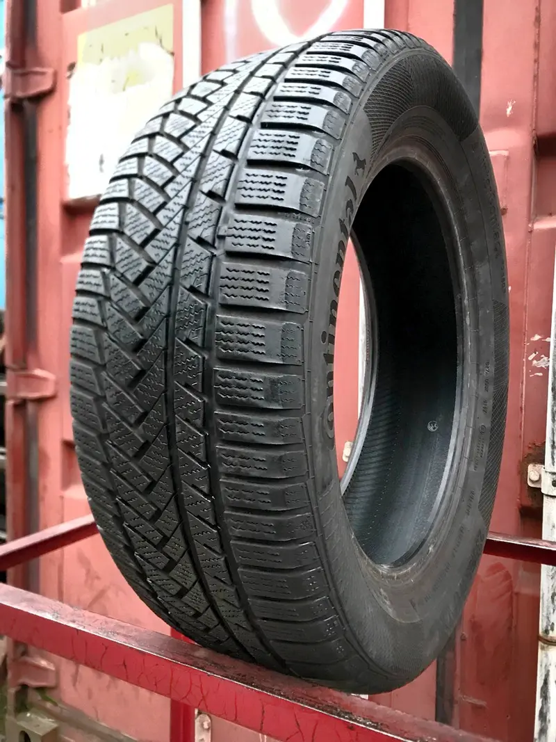 Б/у шина 235/55 R17 Continental ContiWinterContact TS 850 P