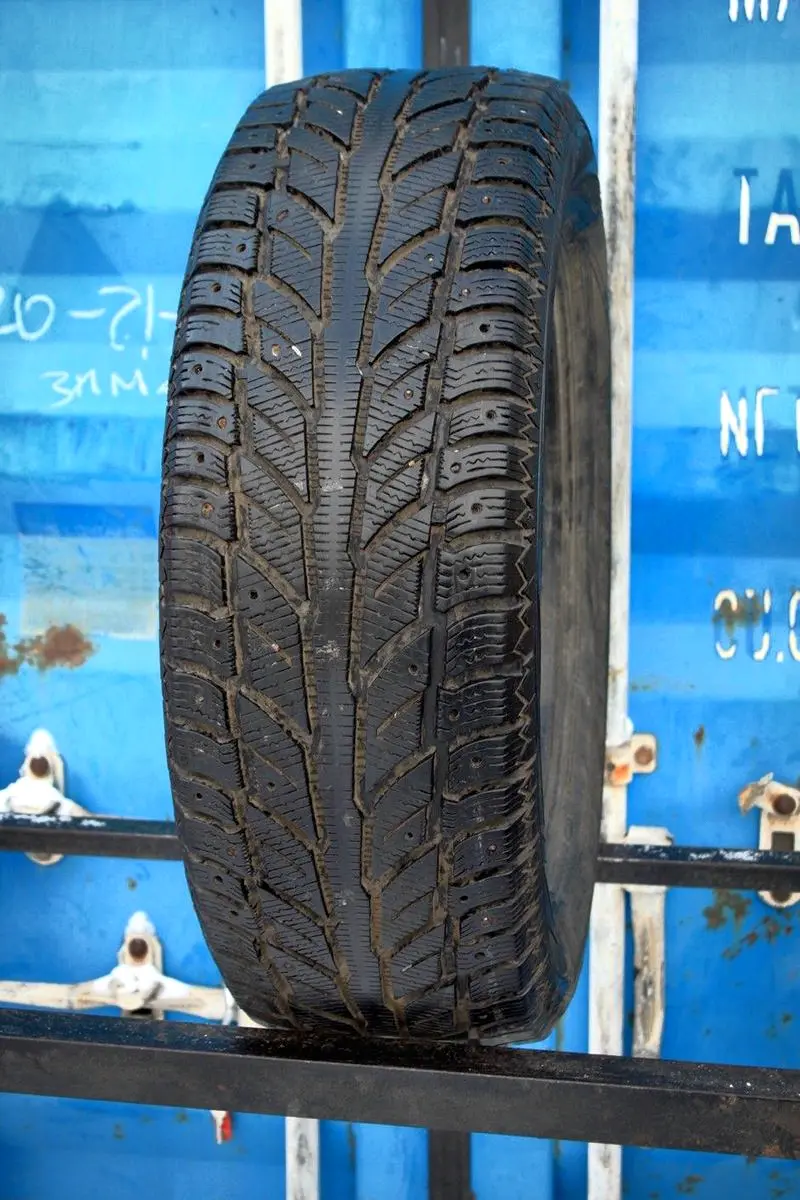 Б/у шина 235/55 R17 Cooper Weather-Master WSC