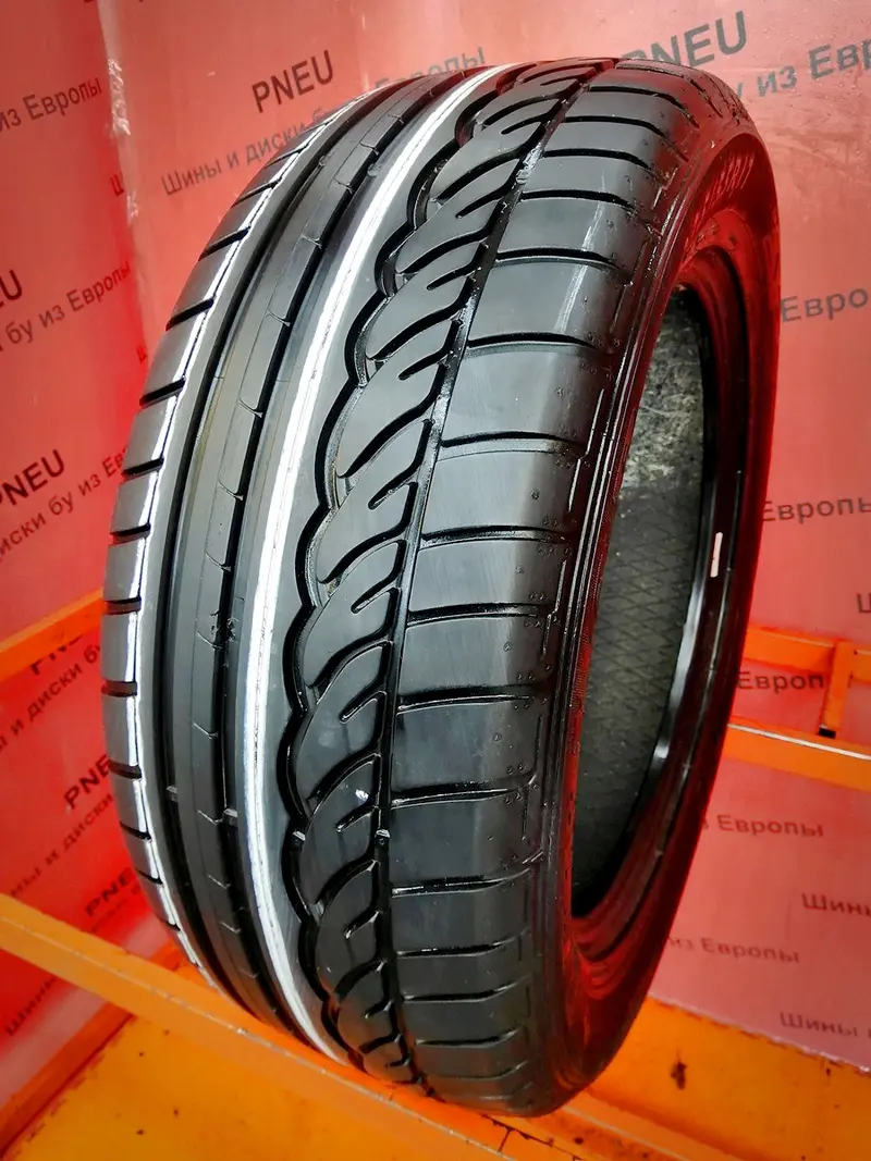 Б/у шина 235/55 R17 Dunlop SP Sport 01