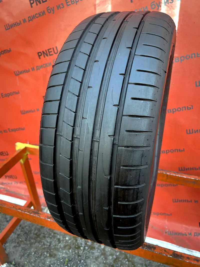 Б/у шина 235/55 R17 Dunlop SP Sport Maxx RT 2