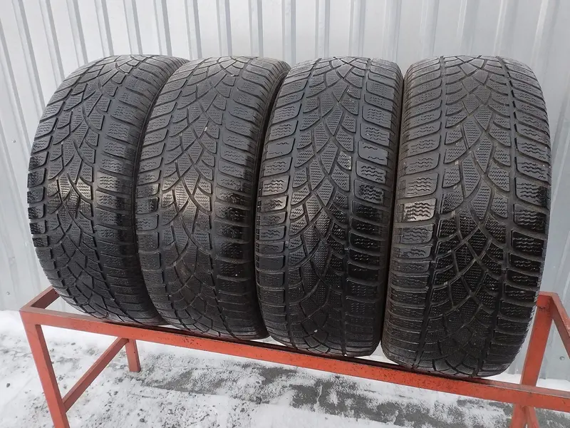 Комплект б/у шин 235/55 R17 Dunlop SP Winter Sport 3D