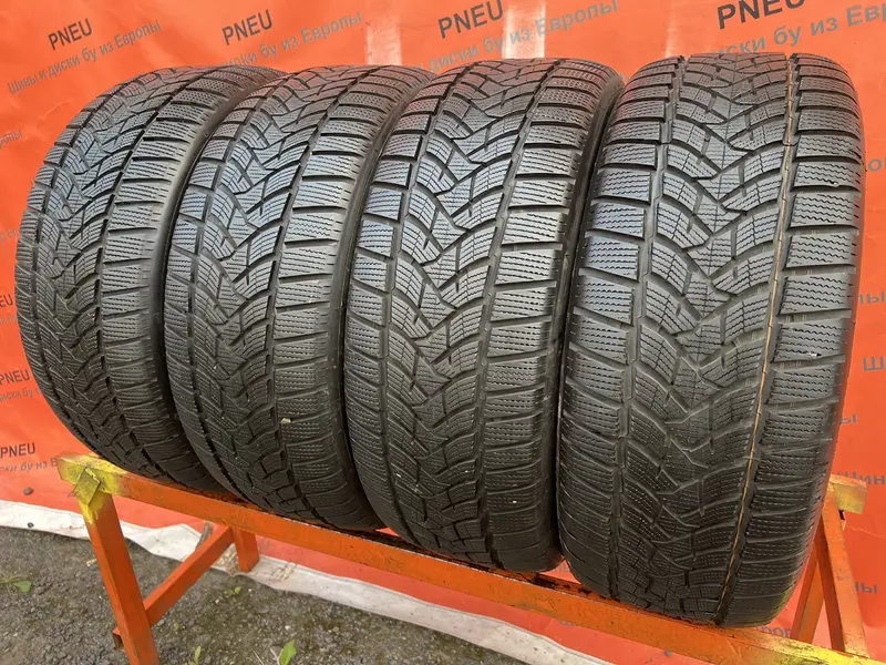 Комплект б/у шин 235/55 R17 Dunlop Winter Sport 5 SUV