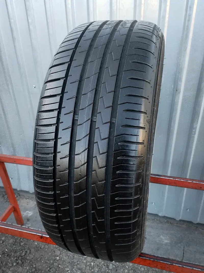 Б/у шина 235/55 R17 Falken Ziex ZE310 Ecorun