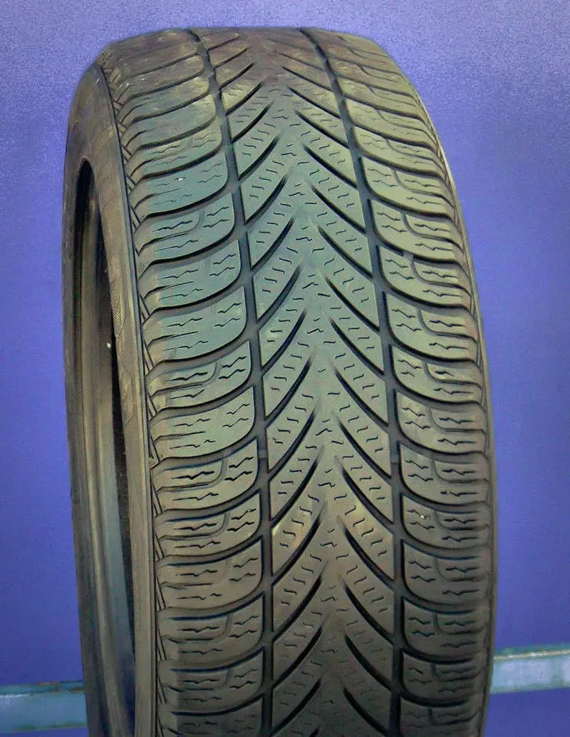 Б/у шина 235/55 R17 Fulda Kristall 4x4