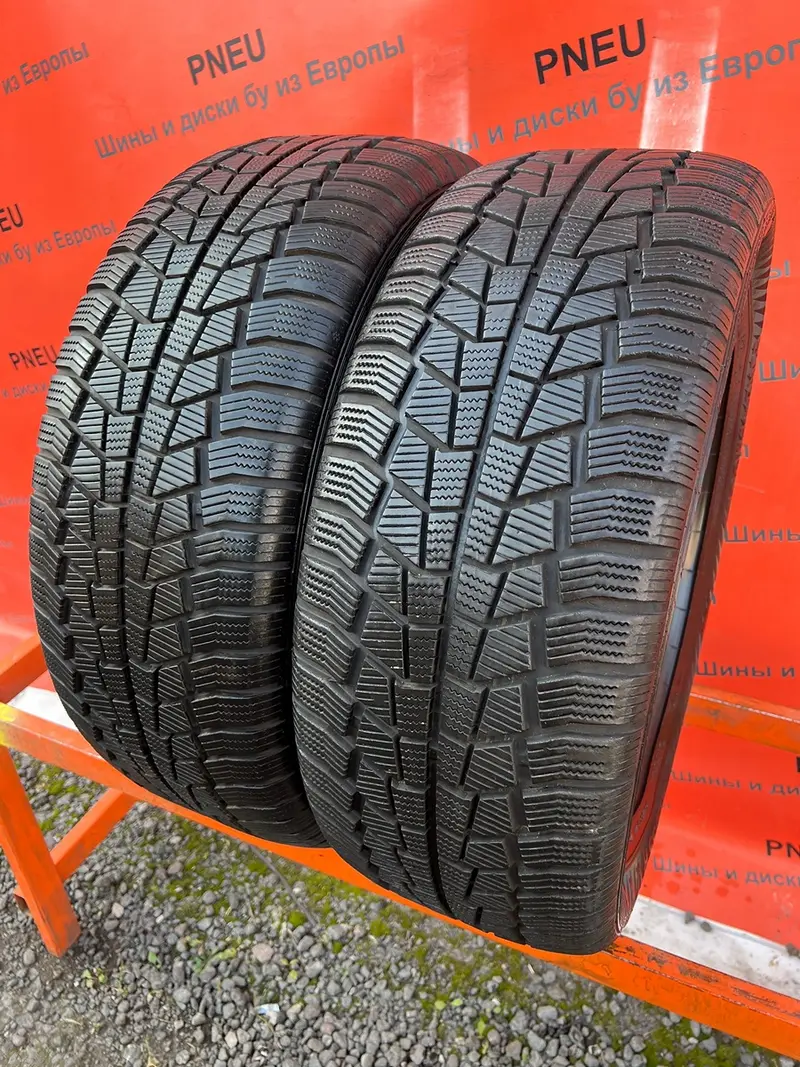 Пара б/у шин 235/55 R17 Gislaved Euro Frost 6