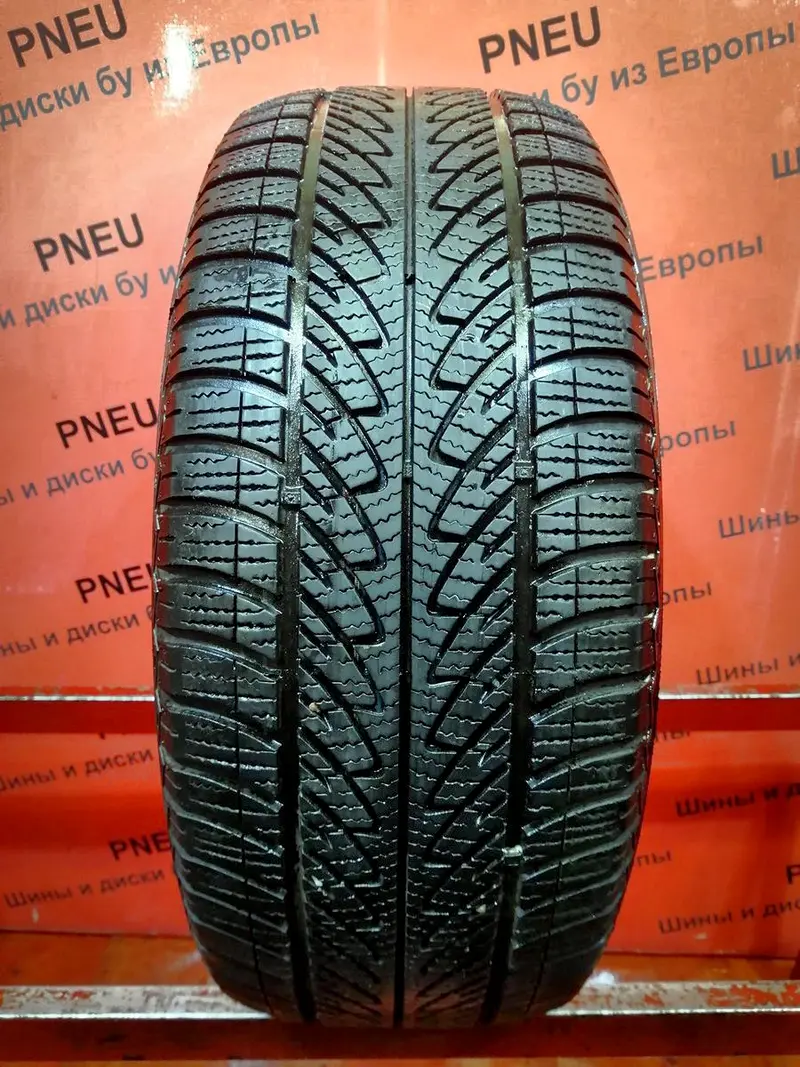 Б/у шина 235/55 R17 Goodyear Ultra Grip 8 Performance
