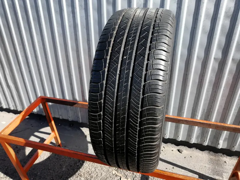 Б/у шина 235/55 R17 Michelin Latitude Tour HP