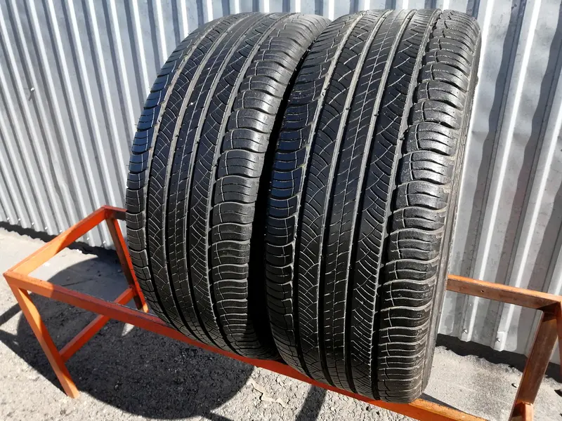 Пара б/у шин 235/55 R17 Michelin Latitude Tour HP