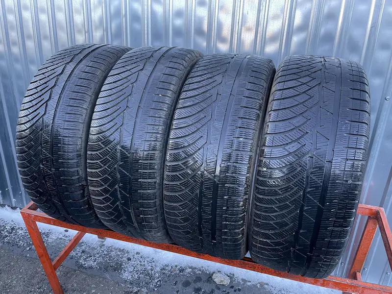 Комплект б/у шин 235/55 R17 Michelin Pilot Alpin PA 4