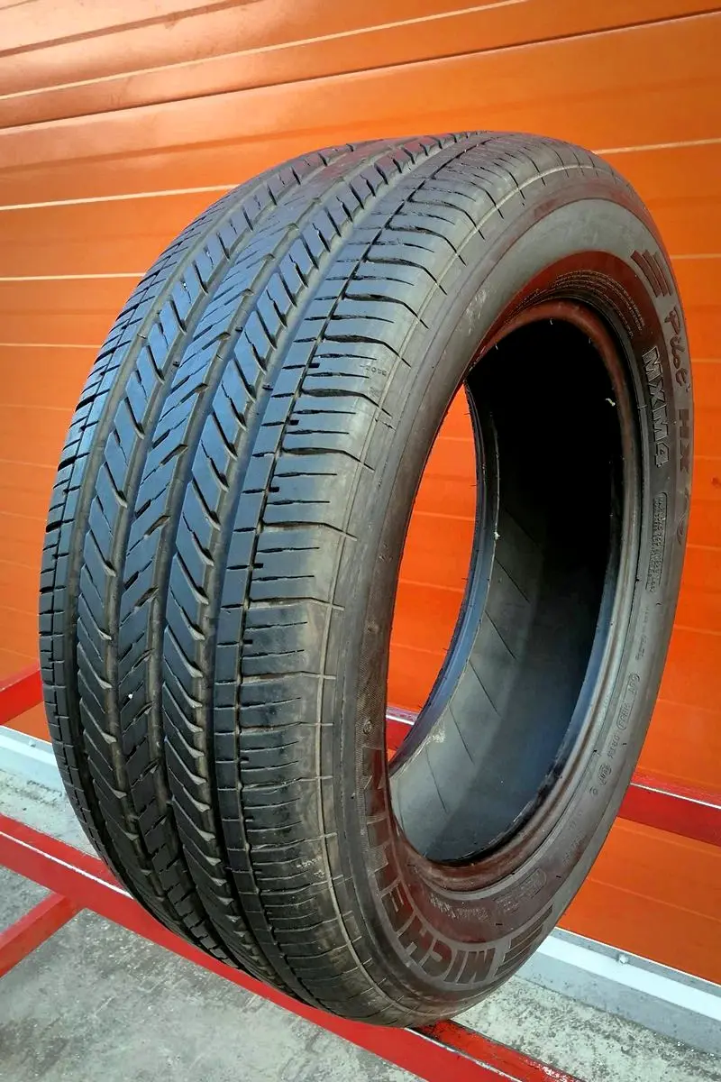 Б/у шина 235/55 R17 Michelin Pilot HX MXM 4, фото 1