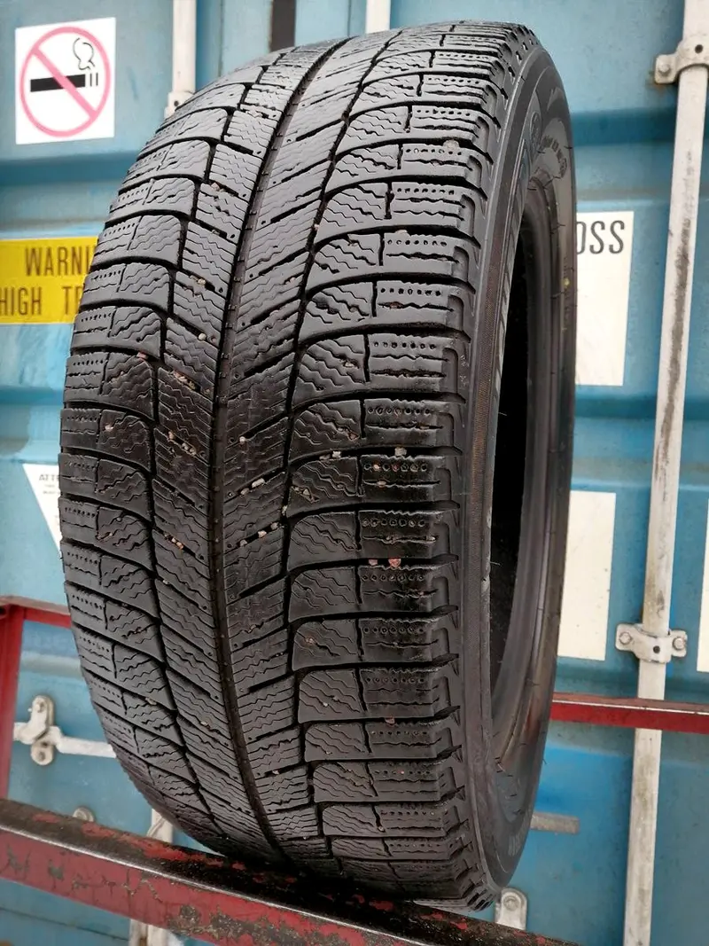 Б/у шина 235/55 R17 Michelin X-Ice 3, фото 1