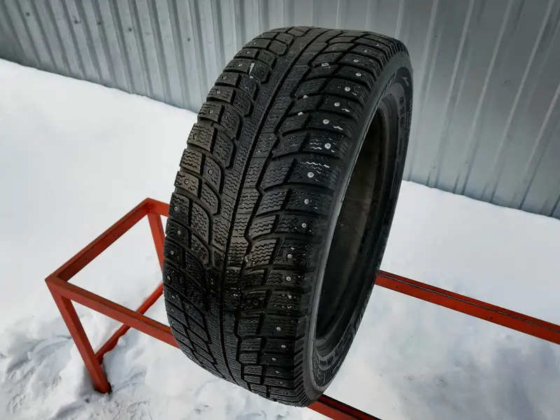 Б/у шина 235/55 R17 Michelin X-Ice North