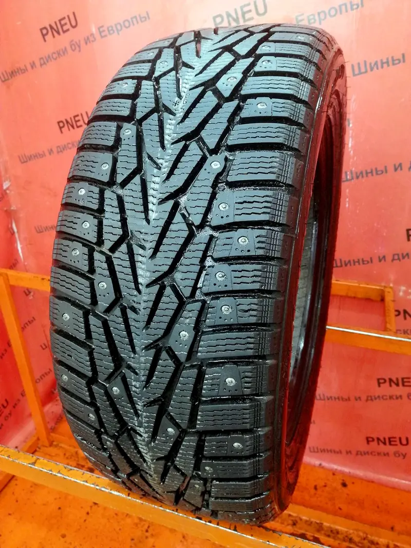 Б/у шина 235/55 R17 Nokian Hakkapeliitta 7